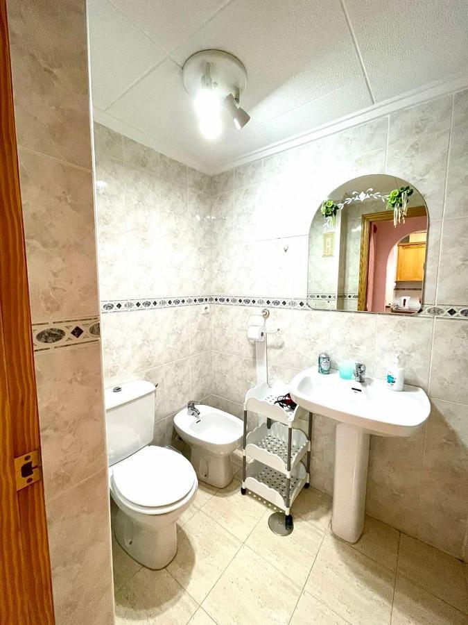 Torrevieja Comfortable Apartment Exteriör bild