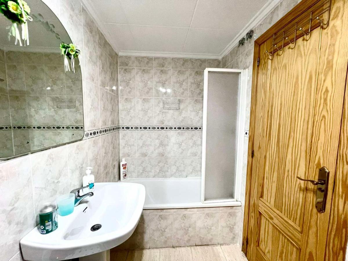 Torrevieja Comfortable Apartment Exteriör bild