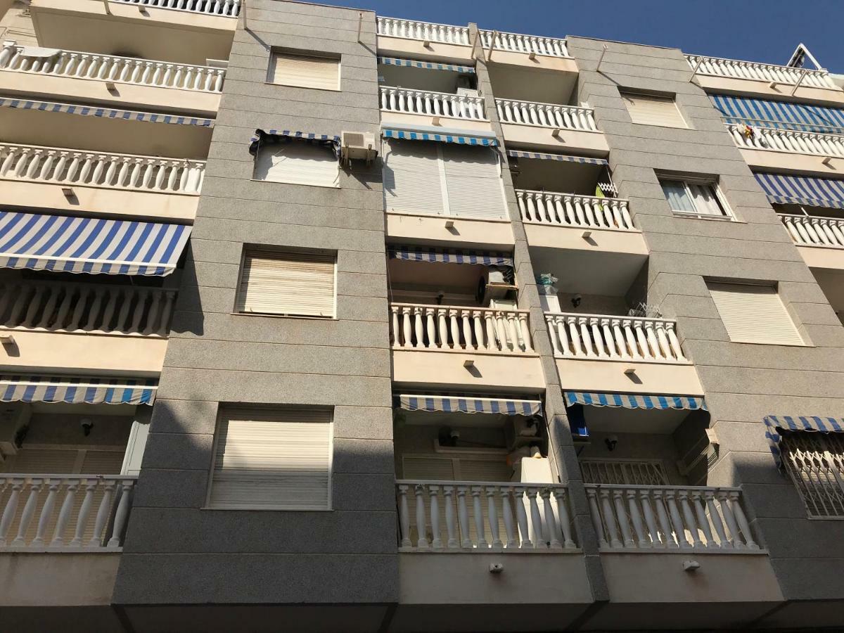 Torrevieja Comfortable Apartment Exteriör bild